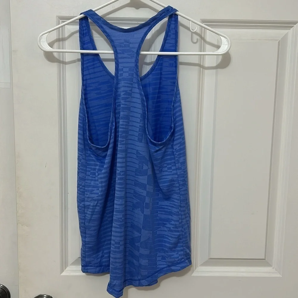 Nike Dri-Fit tank size small blue polyester athletic running tank top